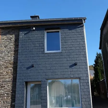 La Taniere Des Loups