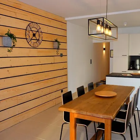 La Taniere Des Loups Ferienhaus